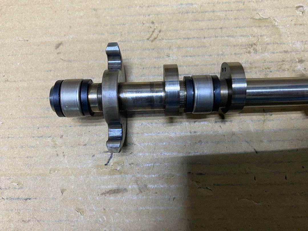 2012-2016 BMW M5 Eccentric Shaft 7604865 BMW M5 M6 X5M 550i GT 750i S63 4.4L V8 