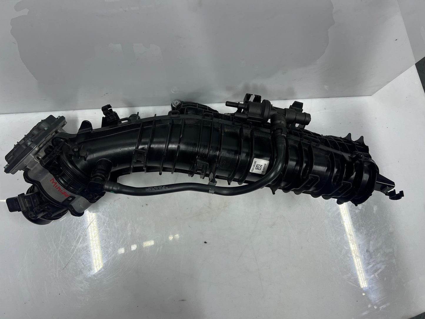 2018-2023 BMW M550i xDrive G30 Throttle Body 7619008
