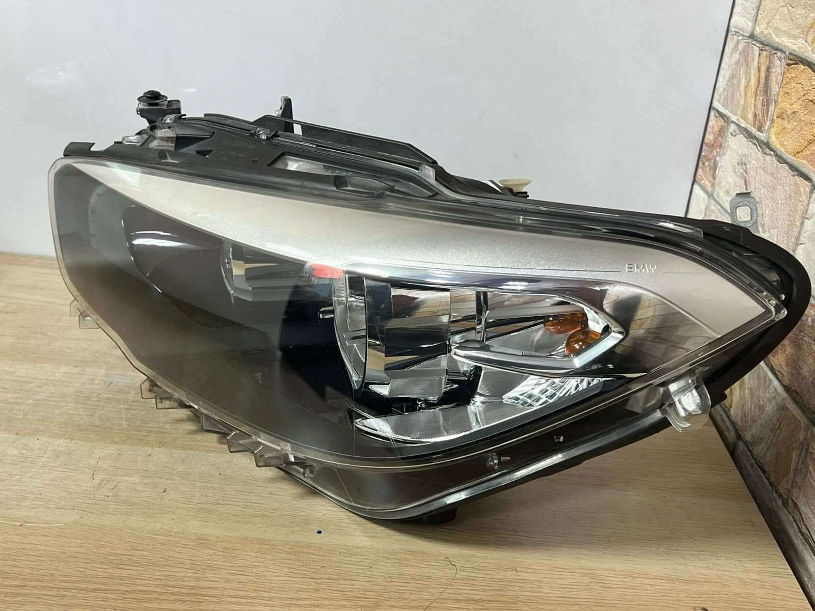 BMW Headlight Assembly 7358393 1 Series 120I F20 F21 LCI FRONT LEFT HELOGEN