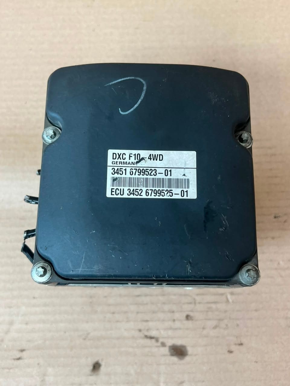 2010 BMW 5 Series F10 F11 4WD DXC DSC ABS CONTROL UNIT Pump 6799523 OEM