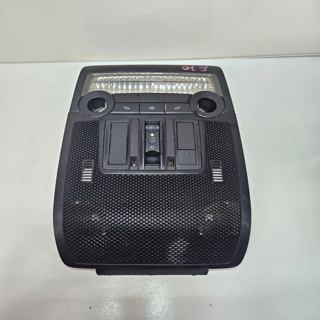2006-2013 BMW X5 E70 Interior Light 9225913