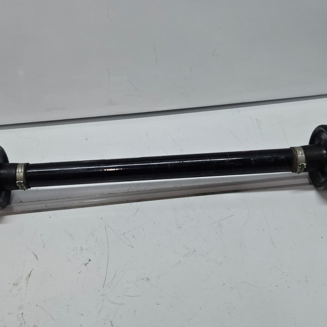 2016-2022 BMW 750i M760i xDrive Axle Shaft Rear Left 8639453