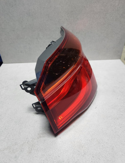 2019-2020 BMW X1 Rear Tail Light 7488546 X1 F48 F49