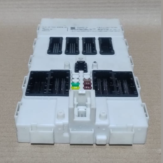 BMMW 420i F32 2013 ENGINE CONTROL ECU UNIT SET DME 8626172