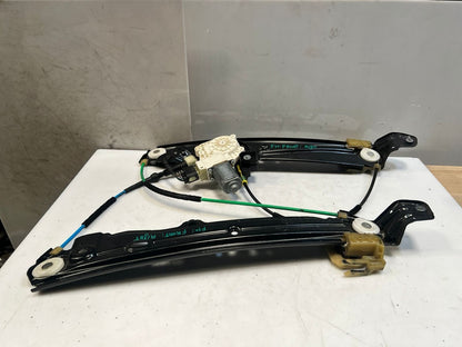 2014 BMW M5 F10 Front RIGHT Door Window Regulator With Motor 7182112 OEM
