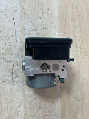 BMW F30 3 Series Anti-Lock ABS Brake Pump Module Assembly Unit 6869726