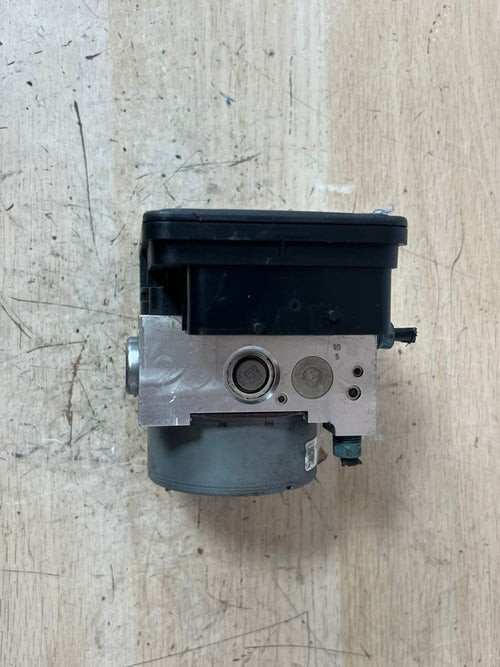 BMW F30 3 Series Anti-Lock ABS Brake Pump Module Assembly Unit 6869726