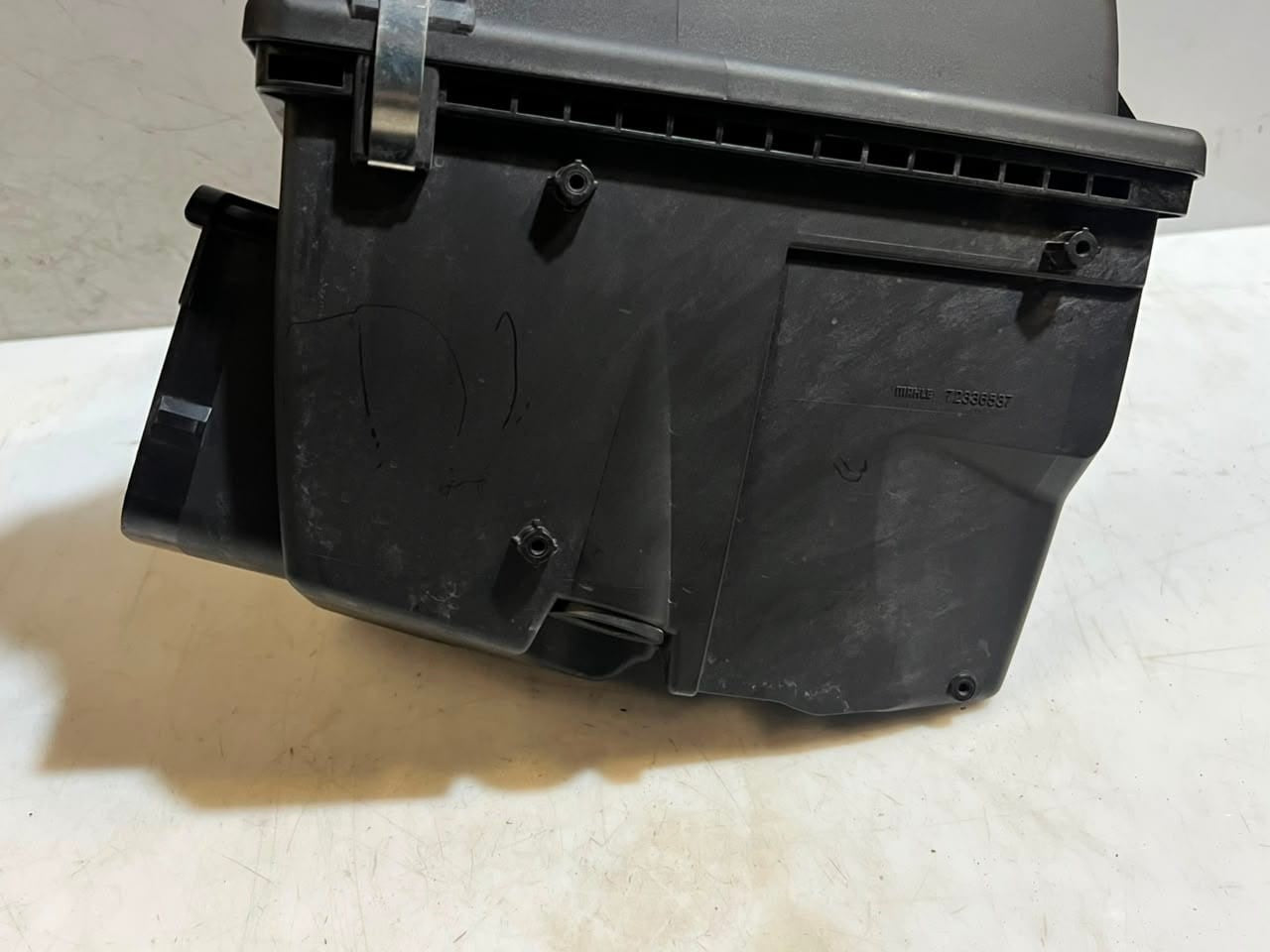 2014-2016 BMW 3 4 Series F30 F80 428i F32 F33 Air Filter Box 72336537 OEM