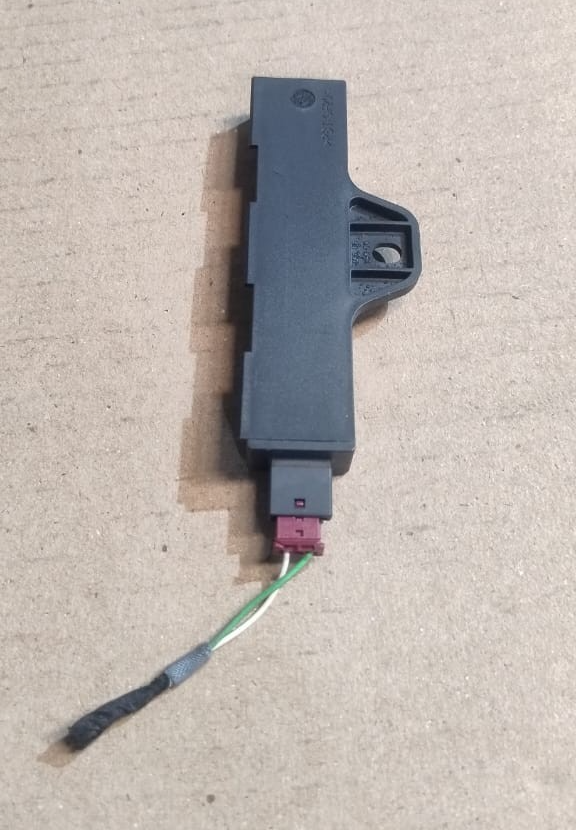 BMW F40 G20 G21 G11 G12 G15 G16 KEYLESS ENTRY COMFORT ACCESS ANTENNA- 6832065