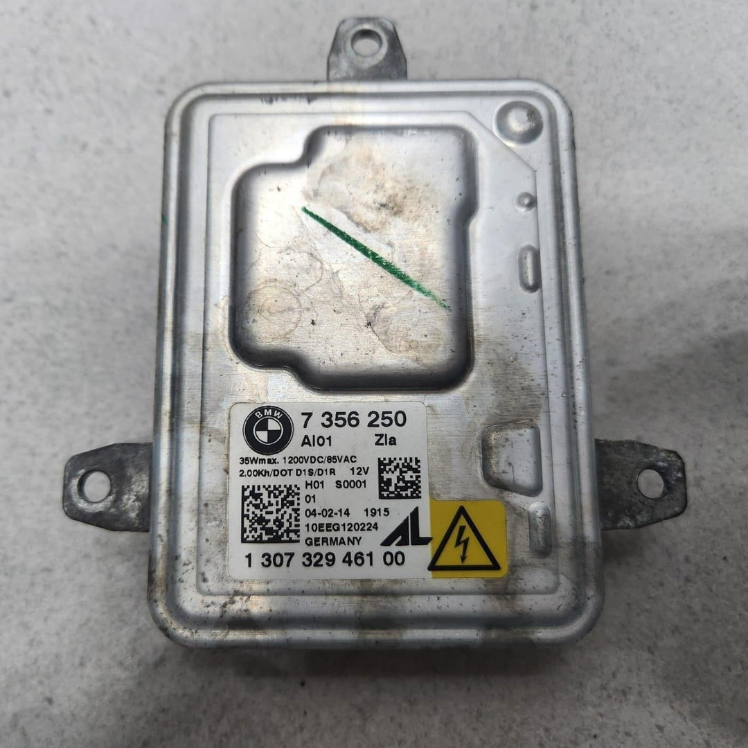 2012-2015 BMW X3 Xenon Headlight Ballast Control Unit 7356250 X5,3 Series E93 