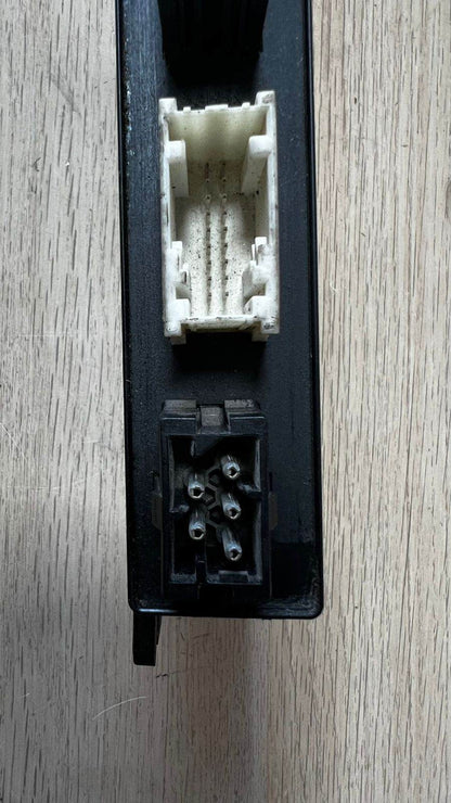 1999-2000 BMW 528i Door Control Module 8377601  5' E39 540i 