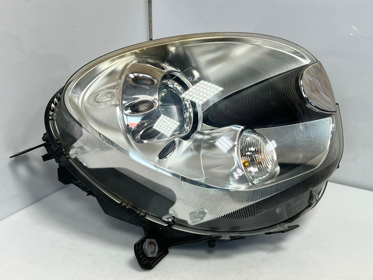 2011-16 Mini Cooper R60 R61 Countryman Bi-Xenon Headlight RIGHT SIDE RHD 9801044