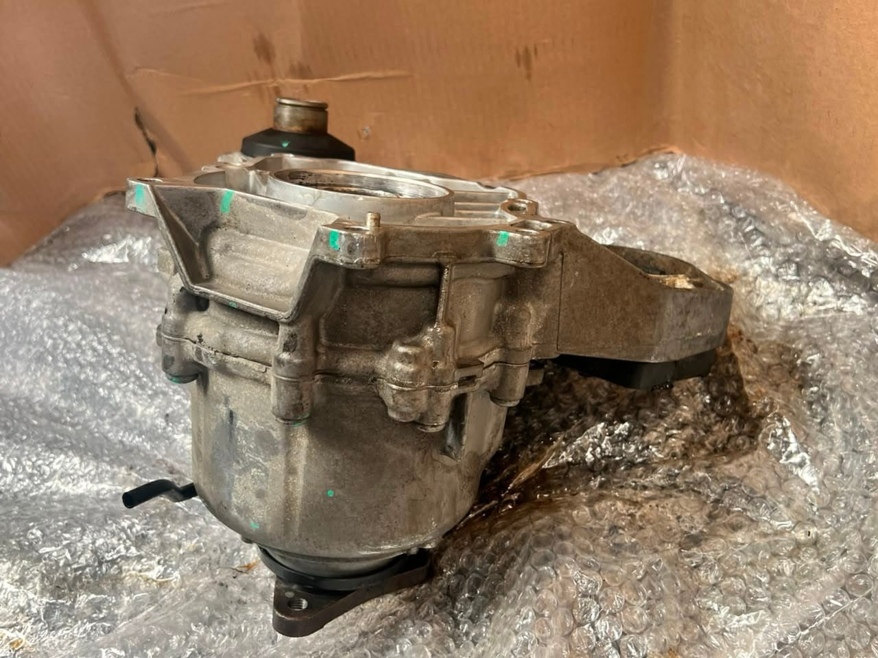 2011 BMW X3 F25 xDrive N55 ATC450 DRISTRIBUTOR Transfer Case 7619776 OEM