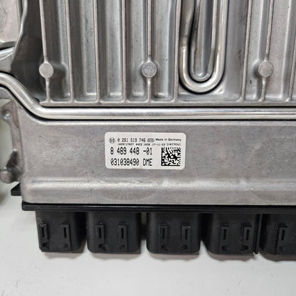 8489448-BMW 7 Series and M760i G12 N74 V12 Engine Control Unit ECM DME Key Set
