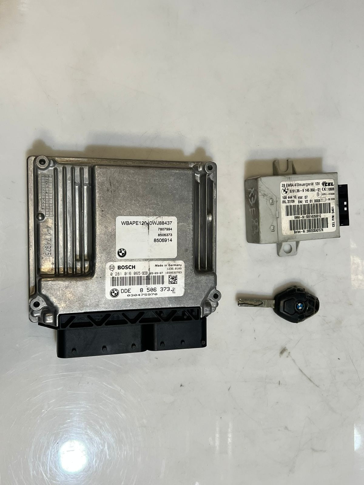 2008-2010 BMW X3 E83 N47 Engine Control Unit ECU SET DDE+ EWS+ 1KEY 8506373