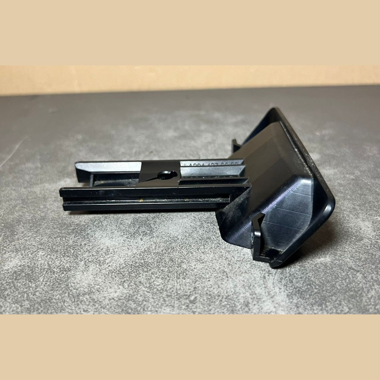 2008-2014 MERCEDES-BENZ W204 C-Class PARKING BRAKE CONTROL SWITCH A204 4270020