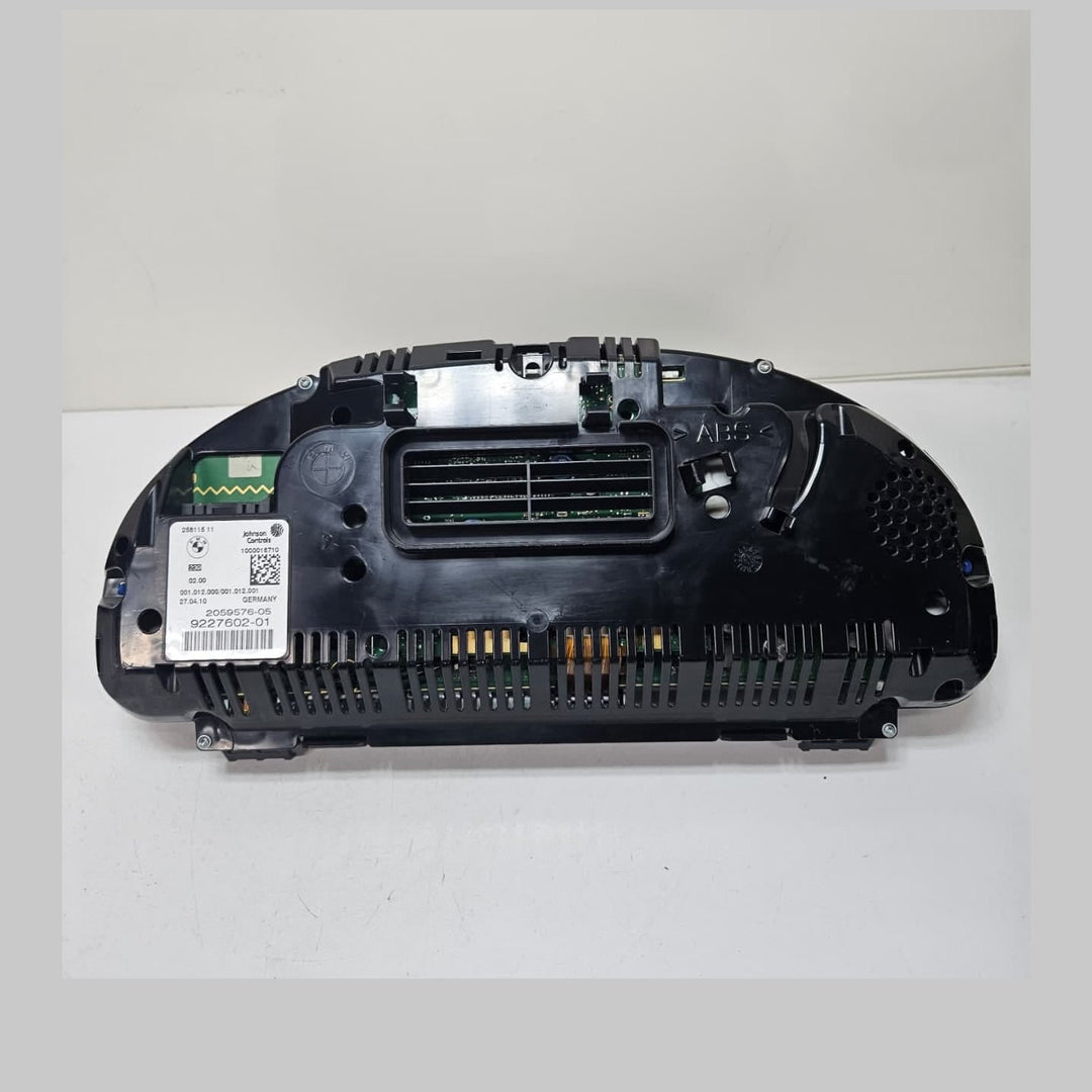 OEM BMW 5 Series F10 Instrument Cluster 9227602 2011-2013 523I