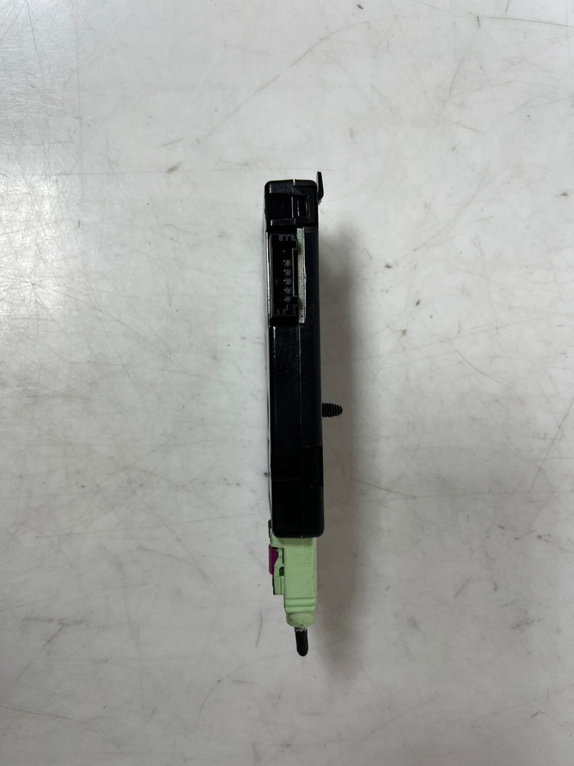 BMW F22 F30 F32 F35 F52 F80 M3 F82 M4 F87 M2 Antenna Amplifier 9231178 OEM