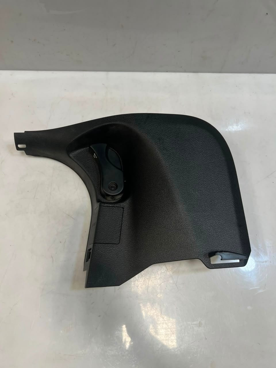 2012-2018 BMW 320i 3 Series F30 F31 F36 M3 F80 Footwell Trim Panel 722196R OEM