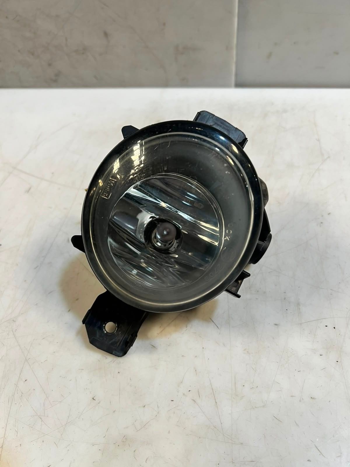2007-2013 BMW 1 Series E87 E81 E83 E84 E82 X1 X3 X5 E70 LEFT Fog Light 6924655