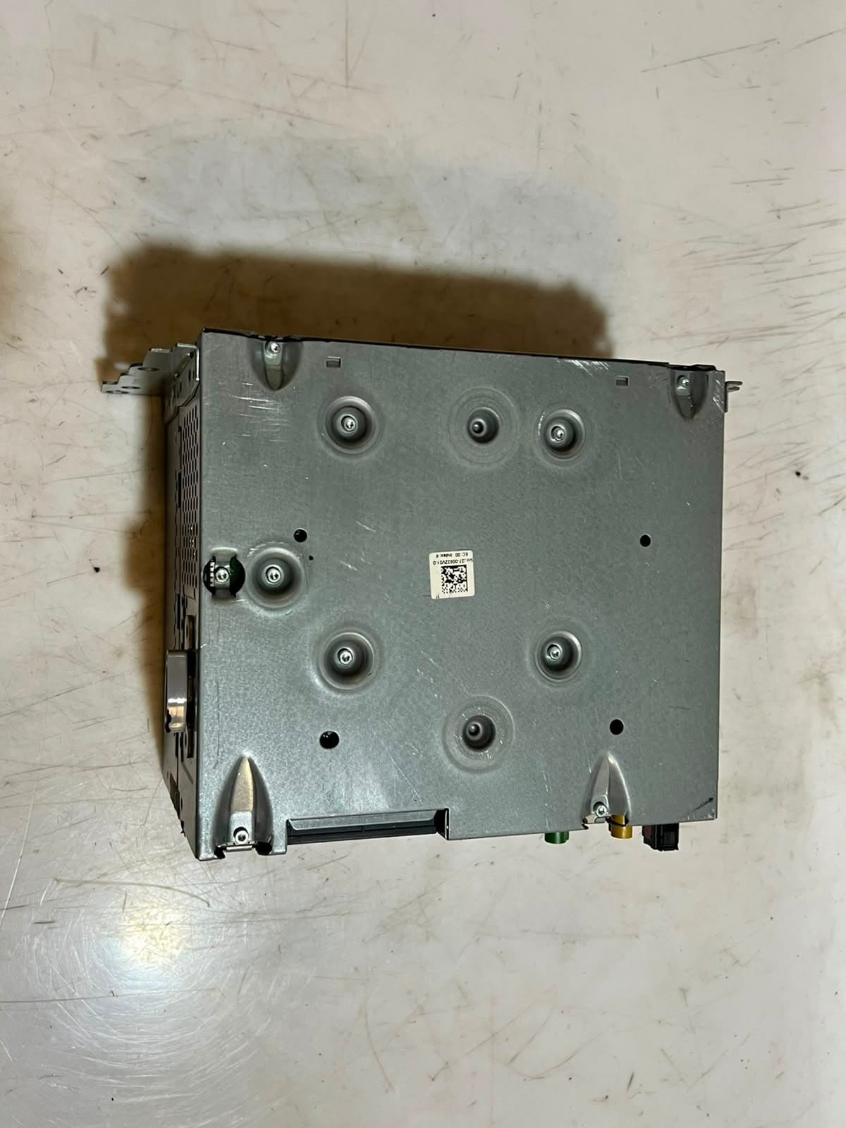 2011 BMW 5 Series F10 F11 NAVIGATION HEAD UNIT NBT Audio Player 9248006 OEM