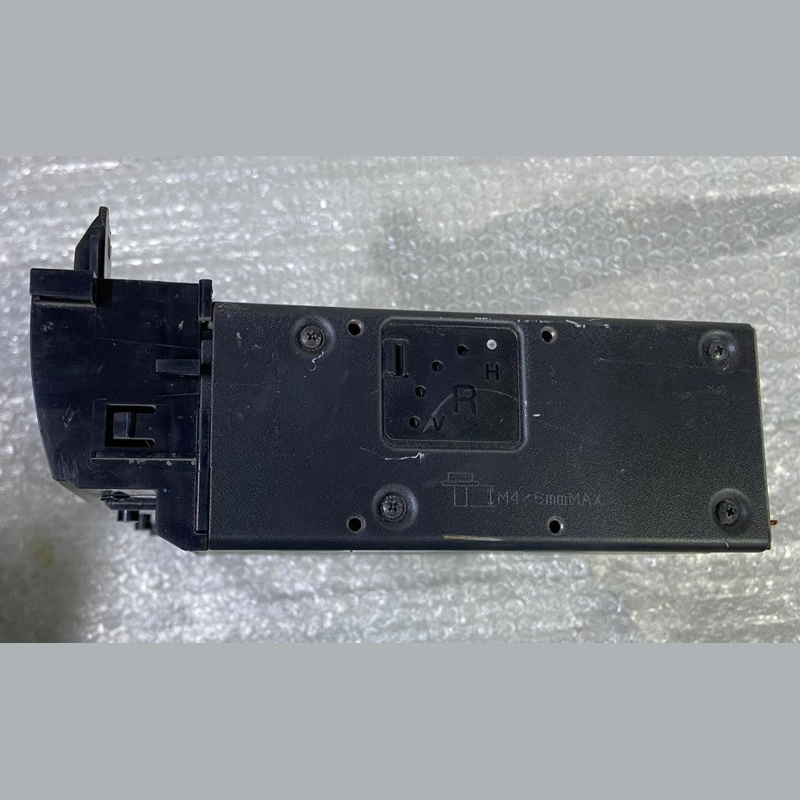 OEM BMW E65 E66 E67 7 SERIES CD CHANGER 9143440