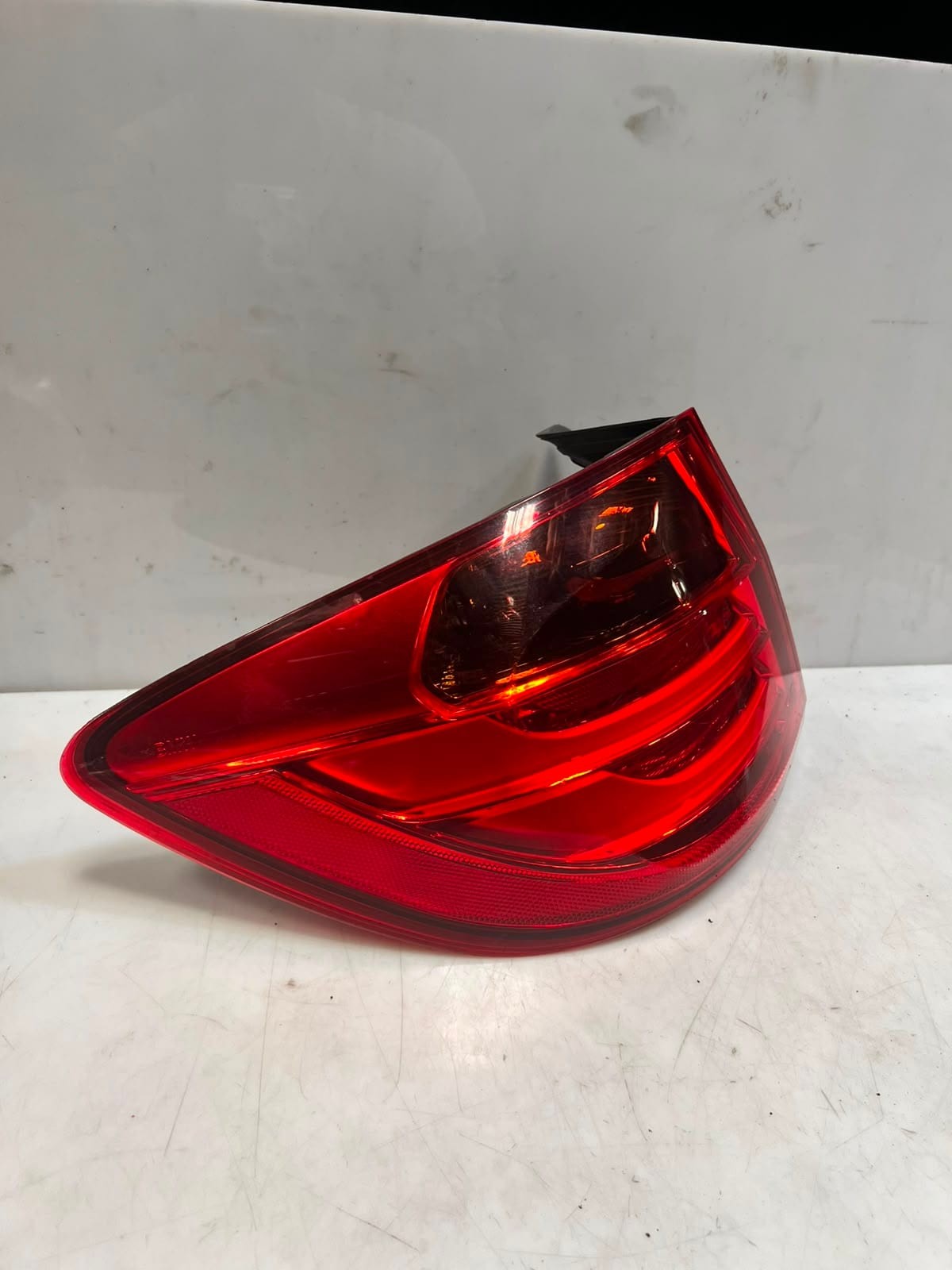 BMW 3 Series F31 Rear Tail Light Lamp Left Outer Rear LCI 7259901 OEM