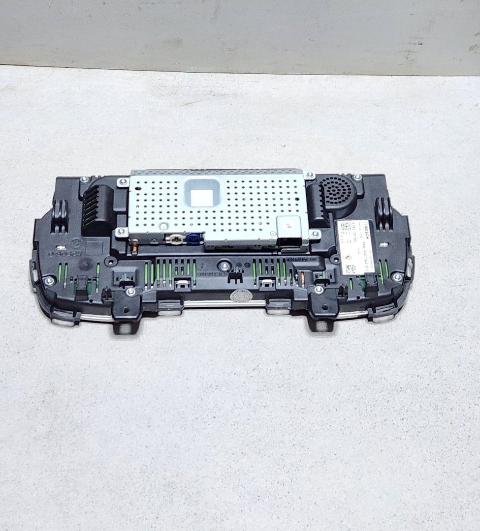 2016-2019 BMW 750i Instrument Cluster Speedometer 6827084 7 Series G11 G12
