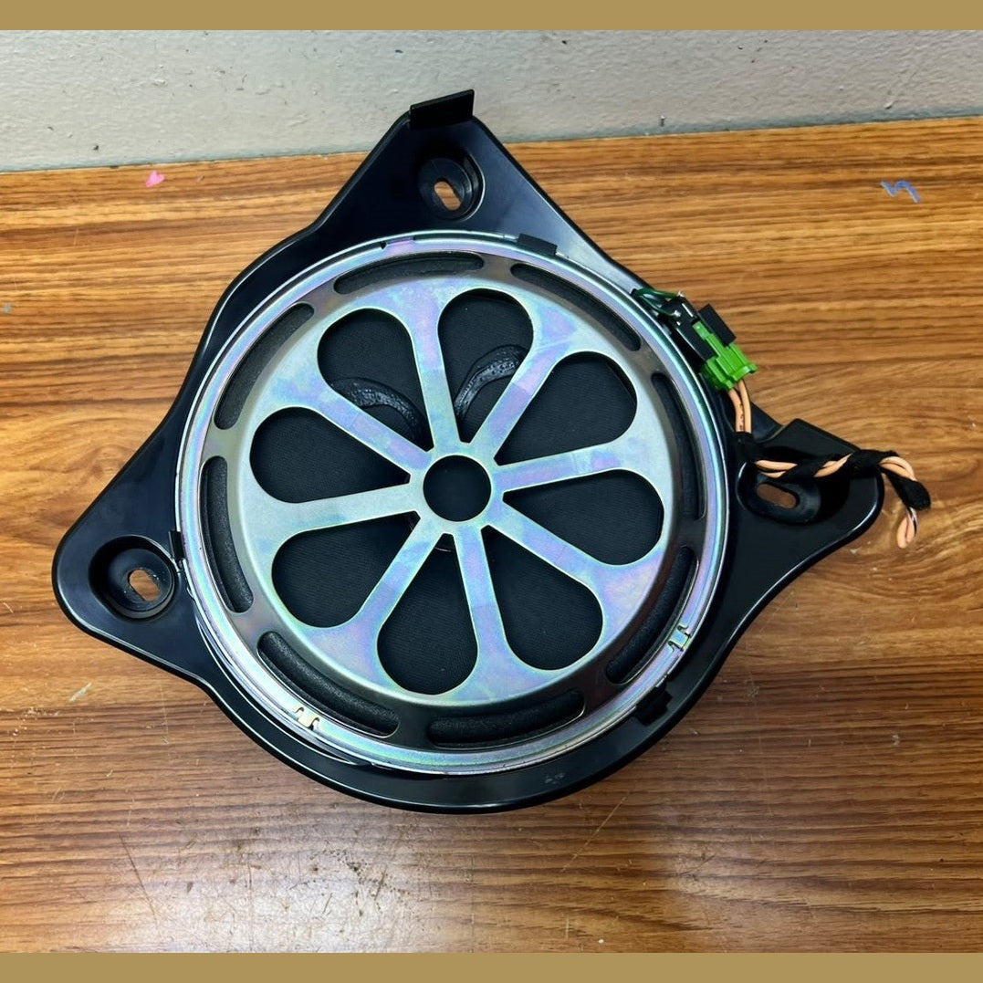 15-21 Mercedes W213 C300 Front Left Side Door Sound Speaker A205 8201302 OEM