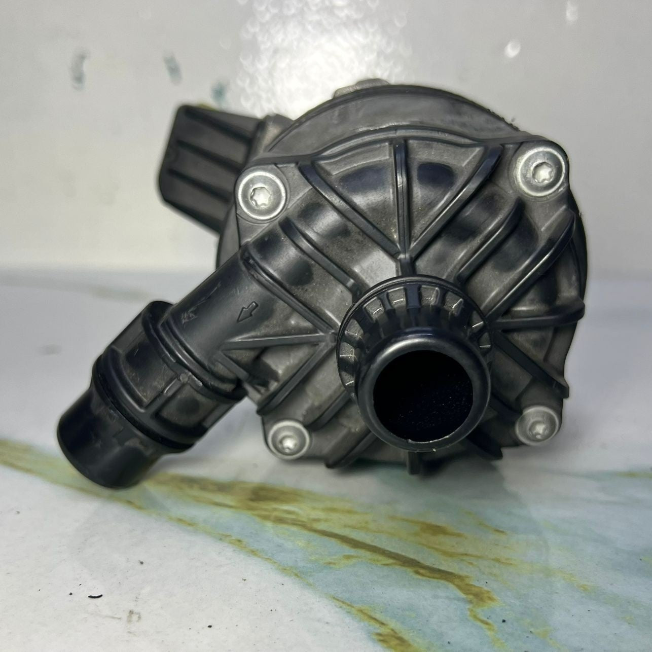 Mercedes-Benz W205 W177 W222 Water Pump Engine Cooling Coolant Pump A000 5003286