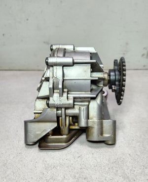 7648256 BMW X5 Engine Oil Pump 650i F12 2014-2018 OEM