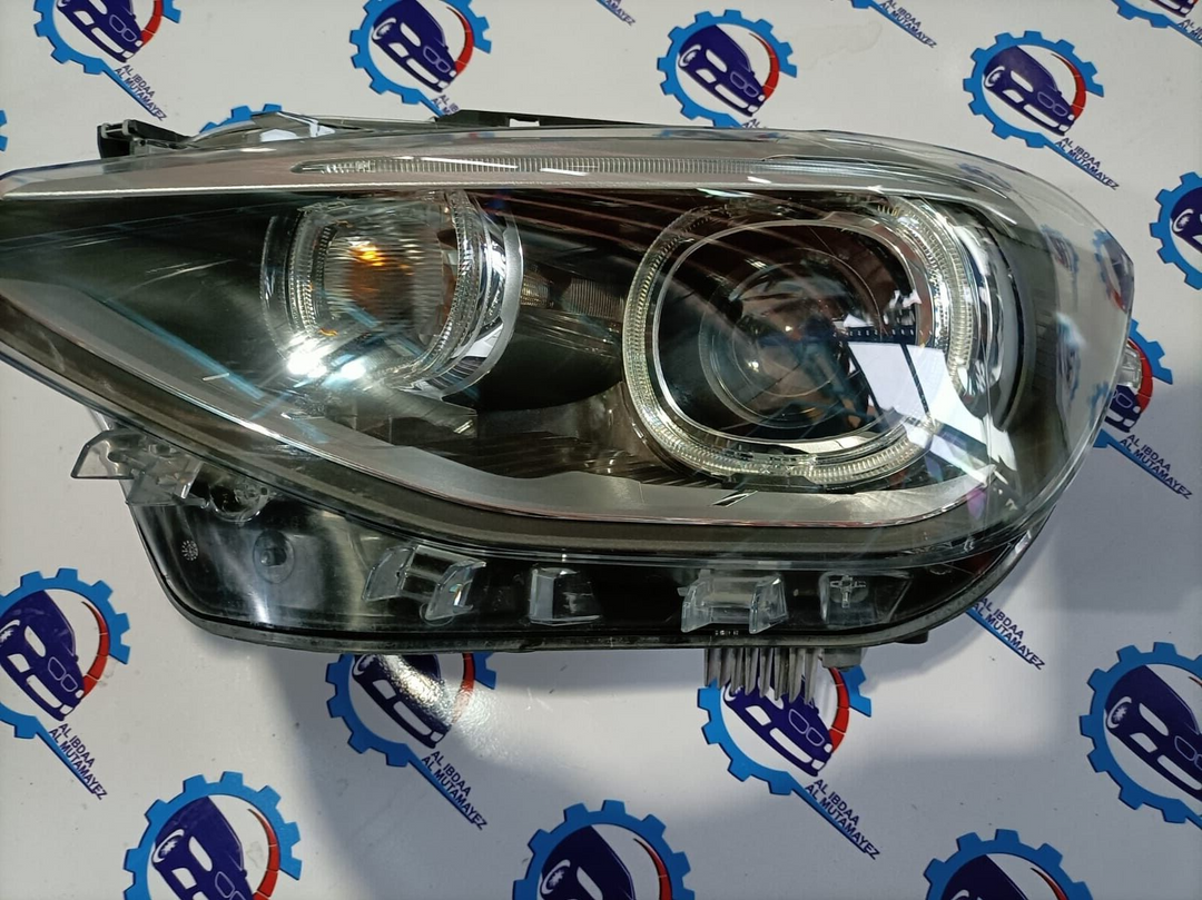 BMW 1 SERIES  120i 2012 F20 LEFT SIDE HEADLIGHT 7229687-09  ECE
