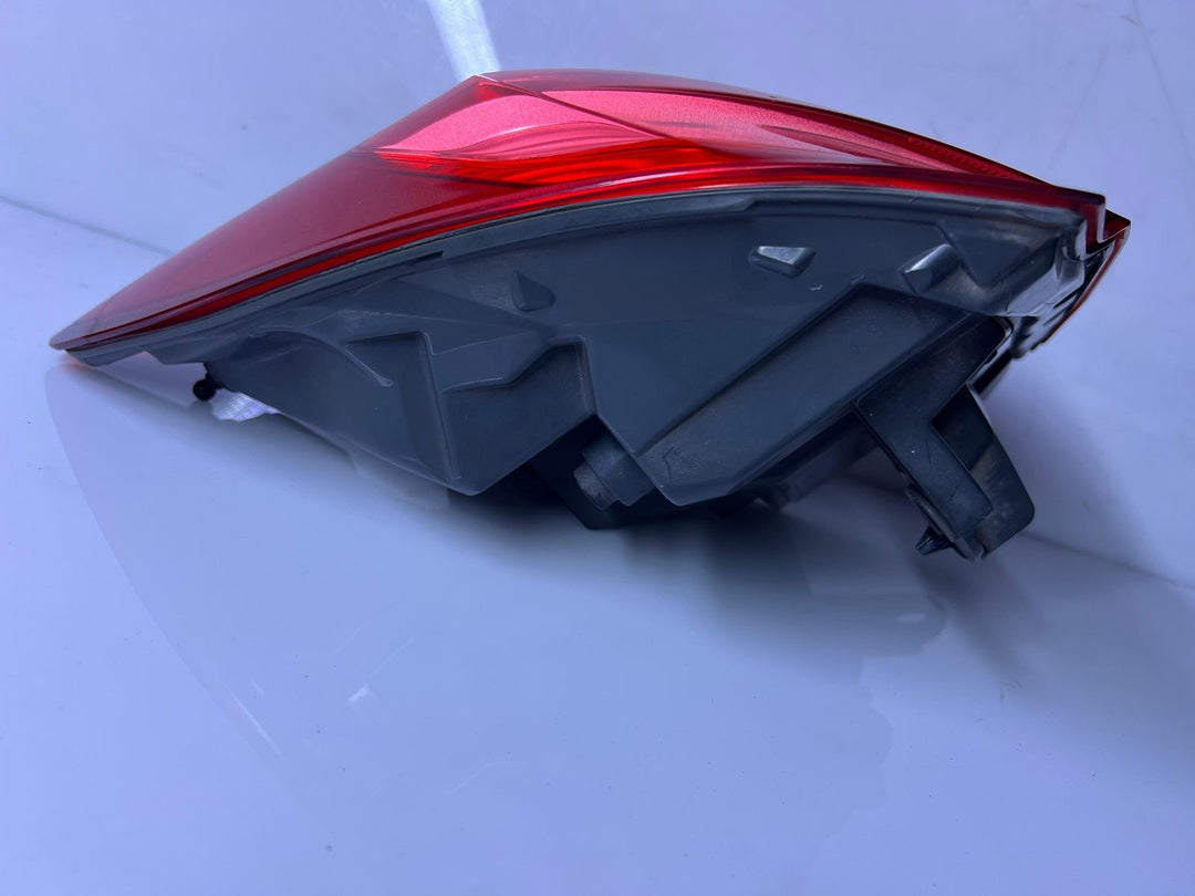 Right Outer LED Tail Light Fits BMW 3 Series F30 Sedan/F80 M3 63217369118