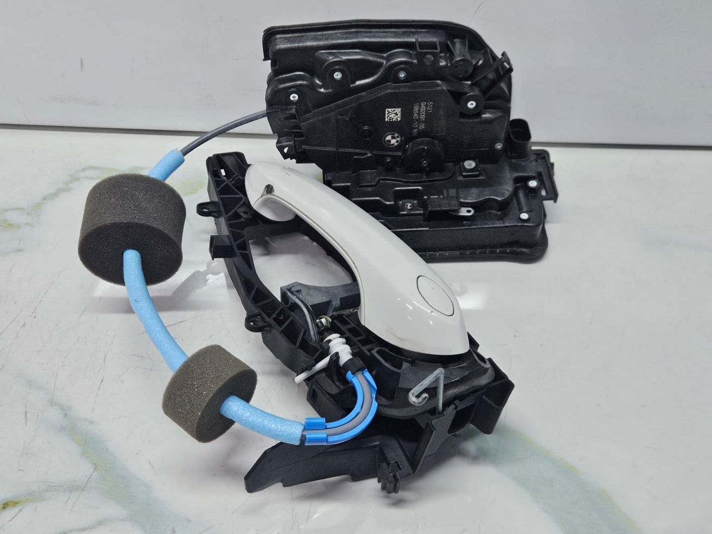 18-24 BMW G01 X3 Driver Left Front Door Latch Lock Actuator 9492091 OEM