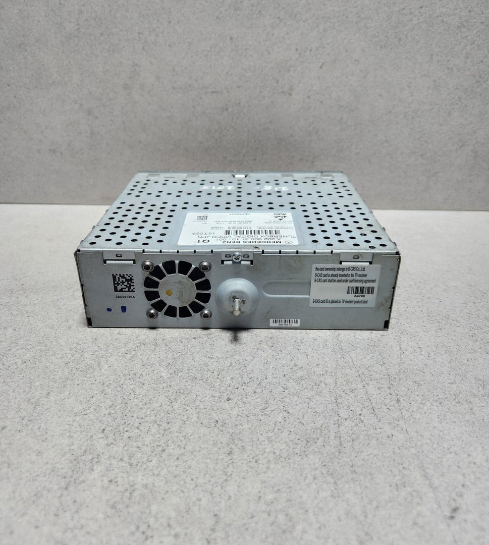 Benz TV Tuner Control Unit A2229003110 W222 S-Class and W205
