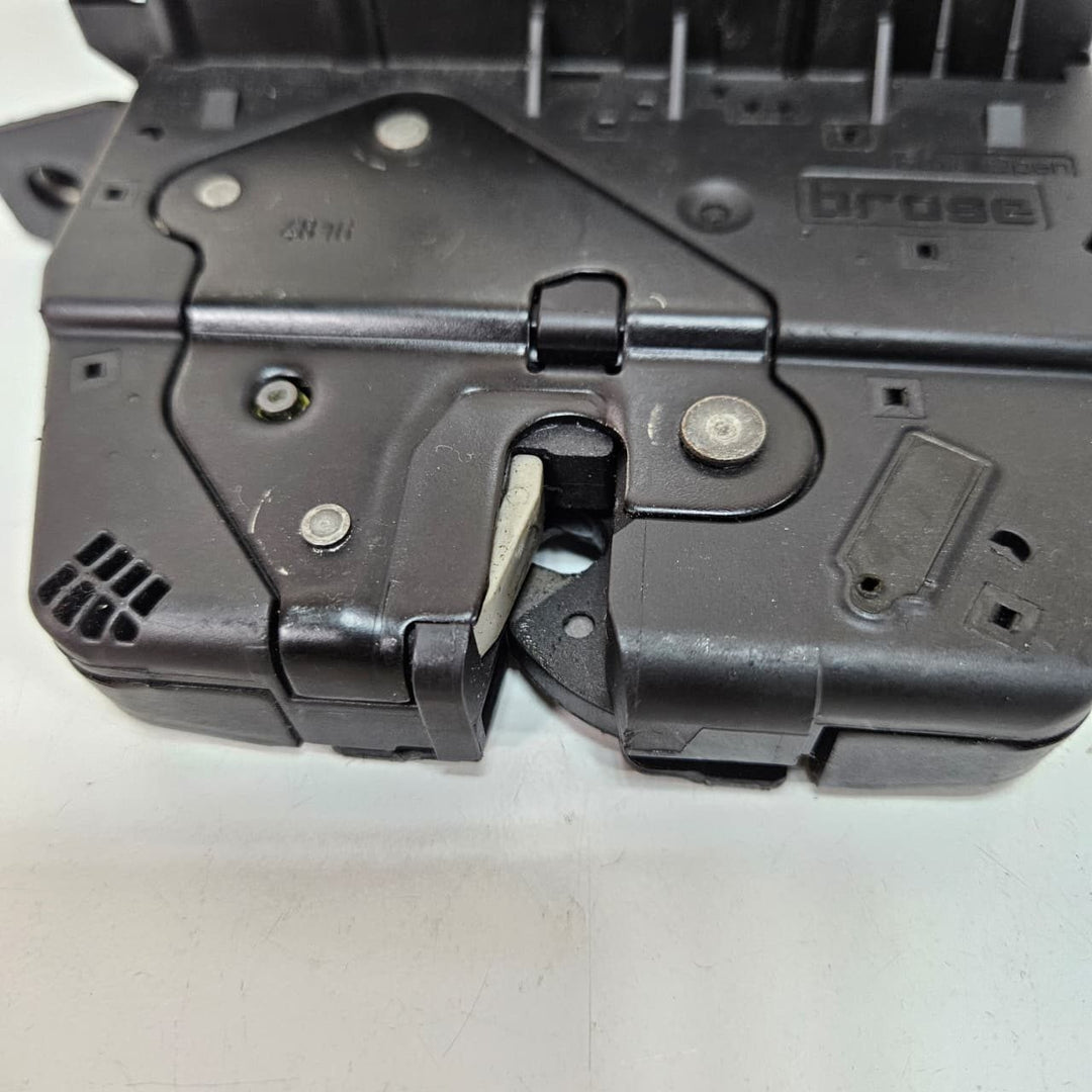 2010-2015 BMW F01 F02 F04 740i Trunk Lid Latch Lock Actuator 7269543