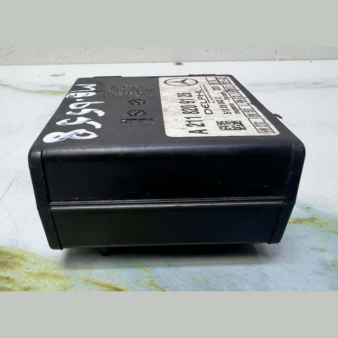2001-2005 Mercedes C240 Alarm Control Unit A2118209126 W203 CLK and SL R230