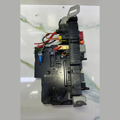 2010-2015 Mercedes-Benz E350 Rear Fuse Junction Box Sam Relay Module 212 9004901