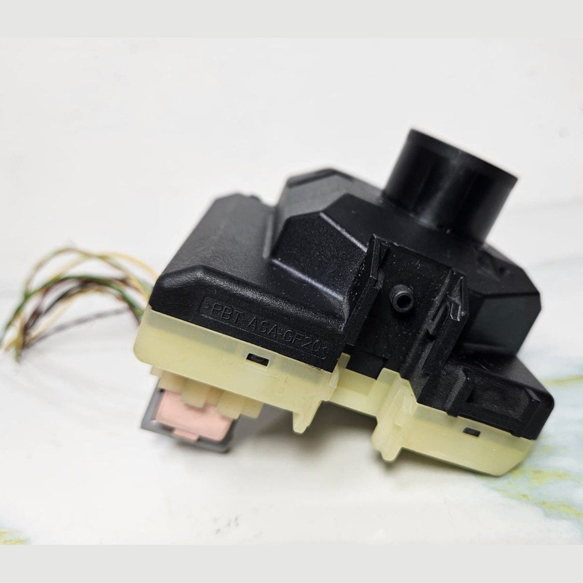 2015-2021 Mercedes-Benz C300 Ignition Switch A2059006713