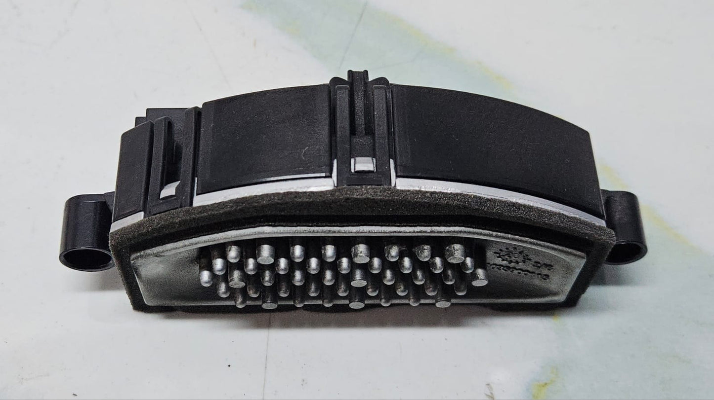 2015-2023 BMW F45, F46, F48 Heater Blower Motor Resistor 7952061 OEM
