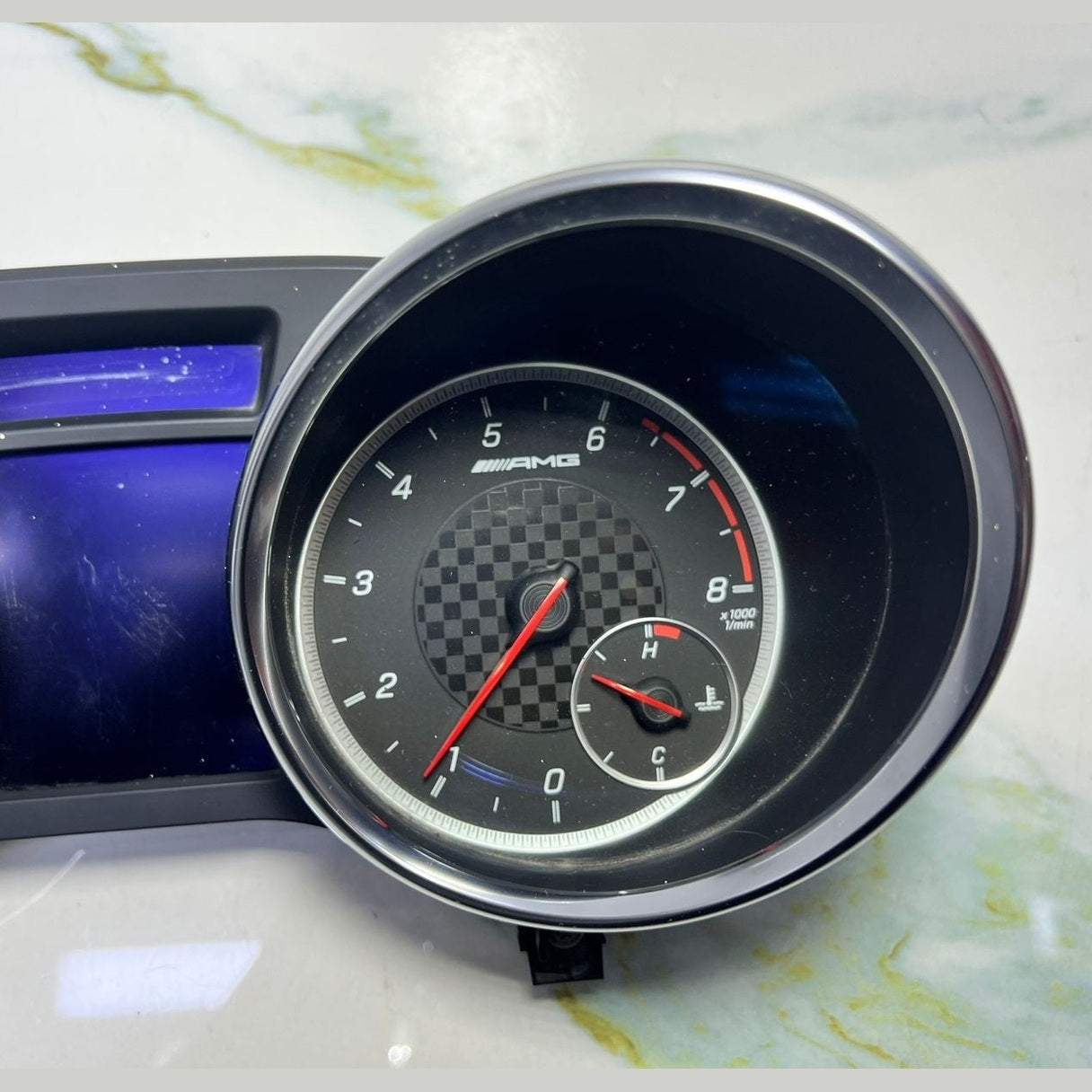 11-18 Mercedes-Benz W172 SLK AMG Instrument Cluster Speedometer A172 9000215 OEM