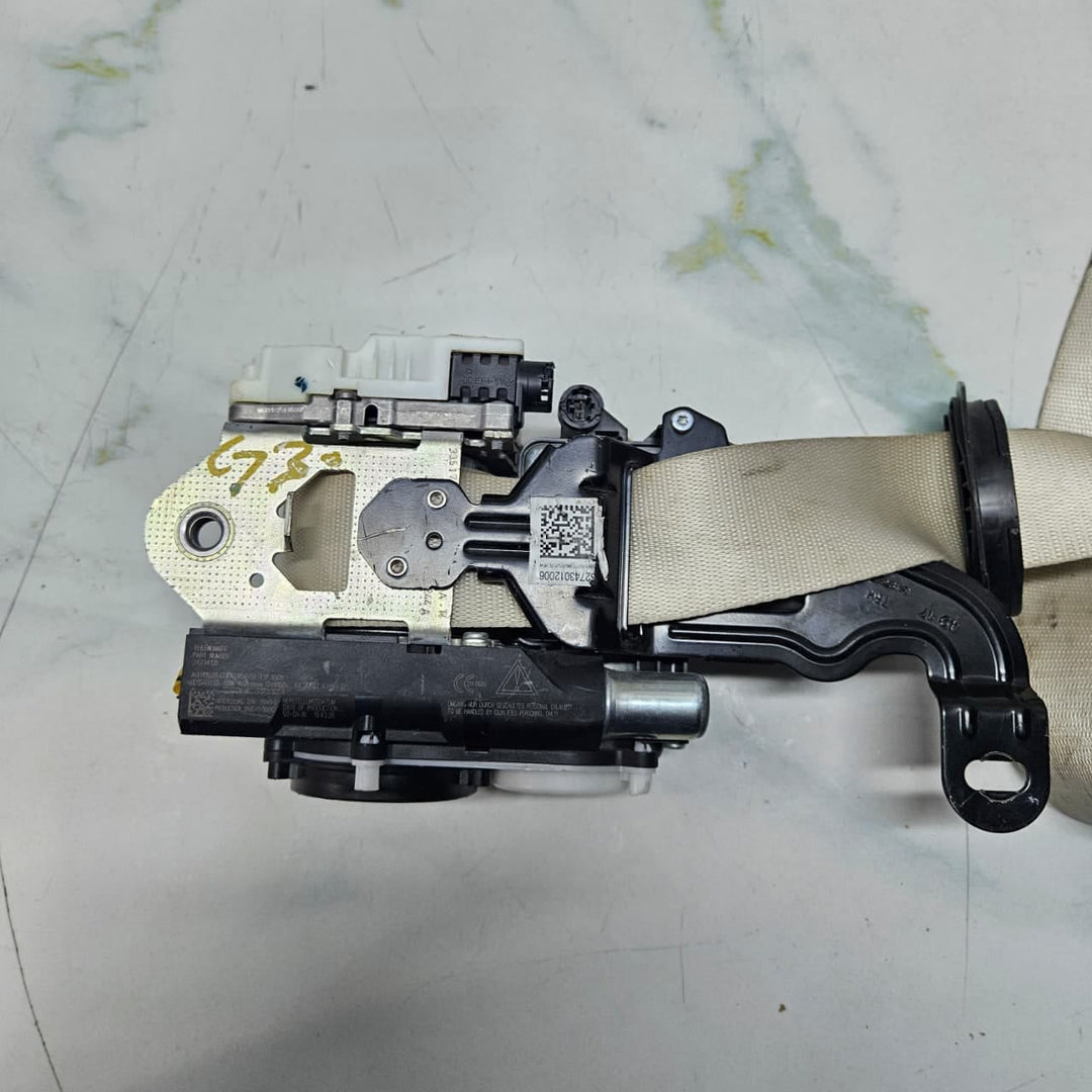 2016-2022 BMW 5 Series G31 Front Right Seat Belt 7430120