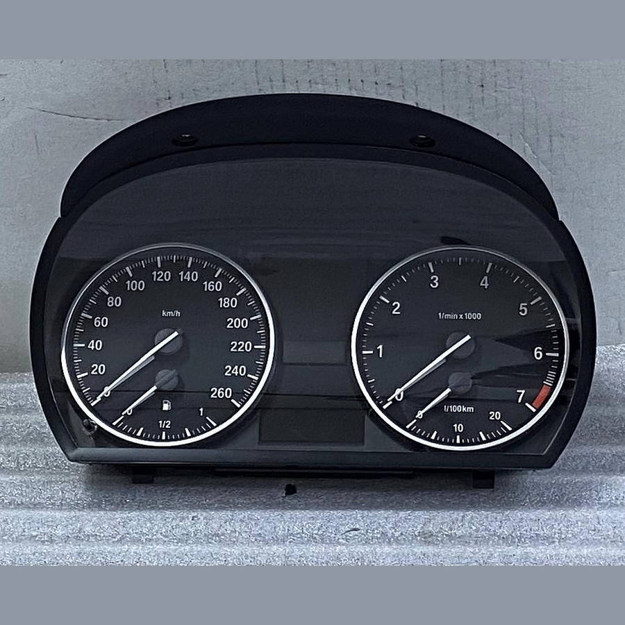 OEM BMW X1 S18i E84 Instrument Cluster Panel Speedometer Petrol 2259442