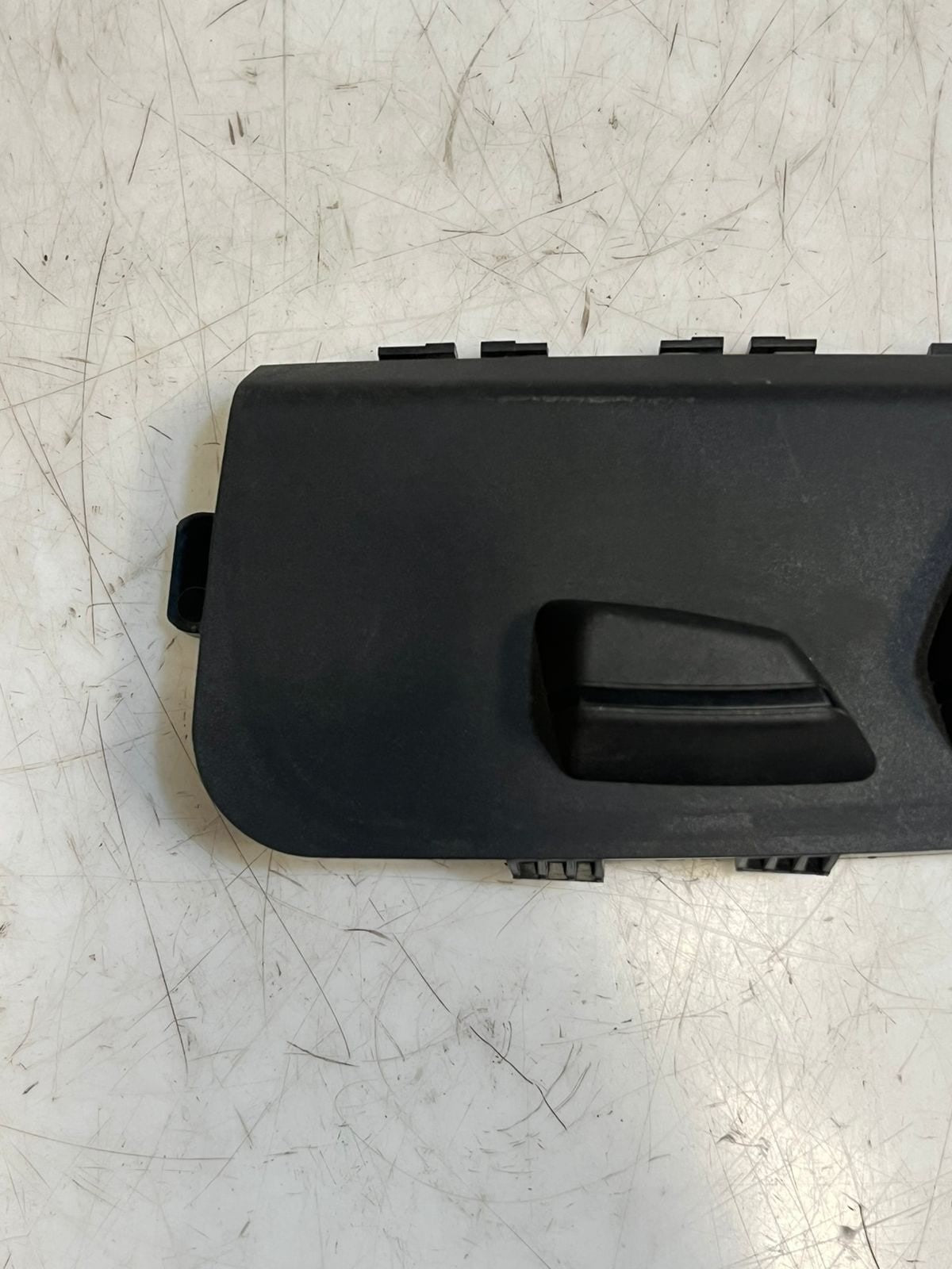 2014-2018 BMW X5 X6 F15 F16 Front Seat Adjustment Switch LEFT SIDE 9276453 OEM