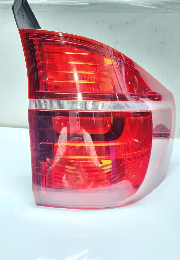 2009-2013 BMW X5 Rear Right Tail Light 7227792 X5 E70 LCI