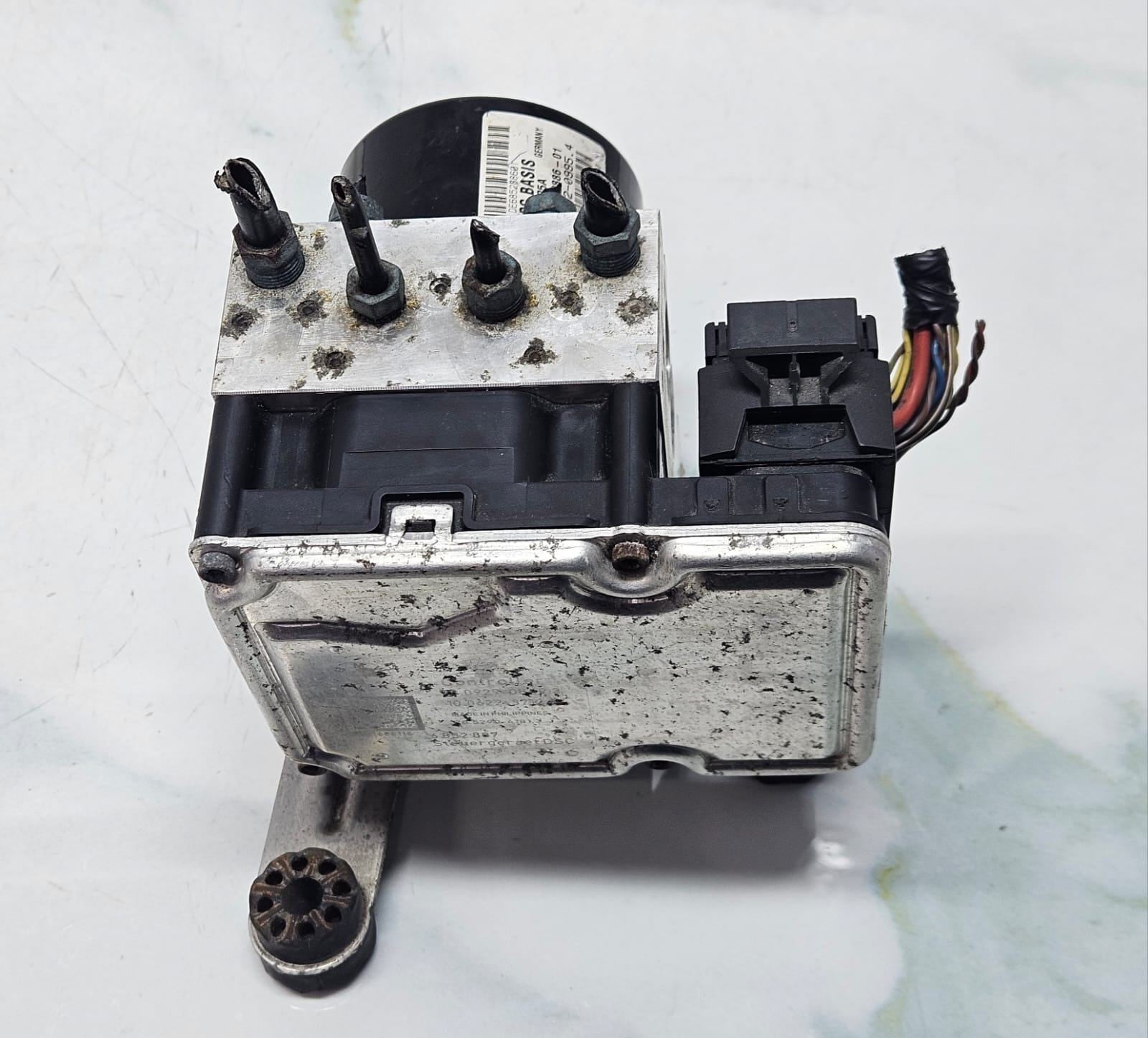 2016 BMW X3 Abs Pump Control Unit Module 6852887