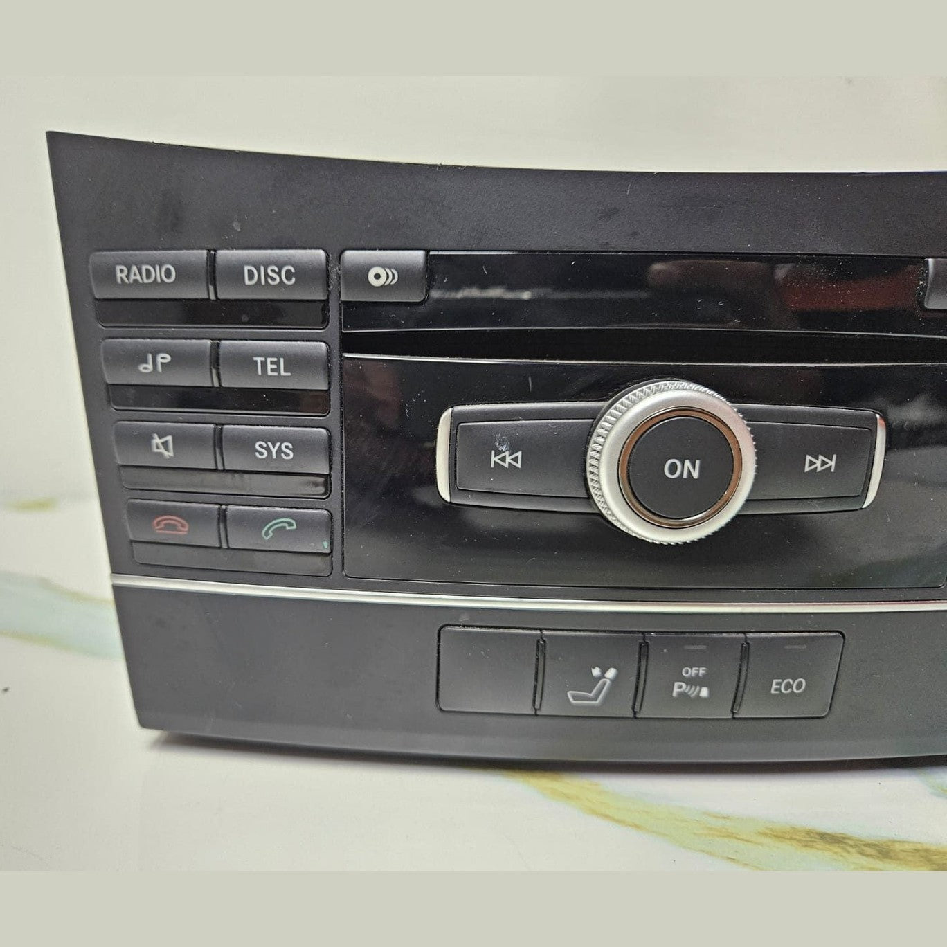 Mercedes-Benz Audio Cd Player Head Unit A2129005010