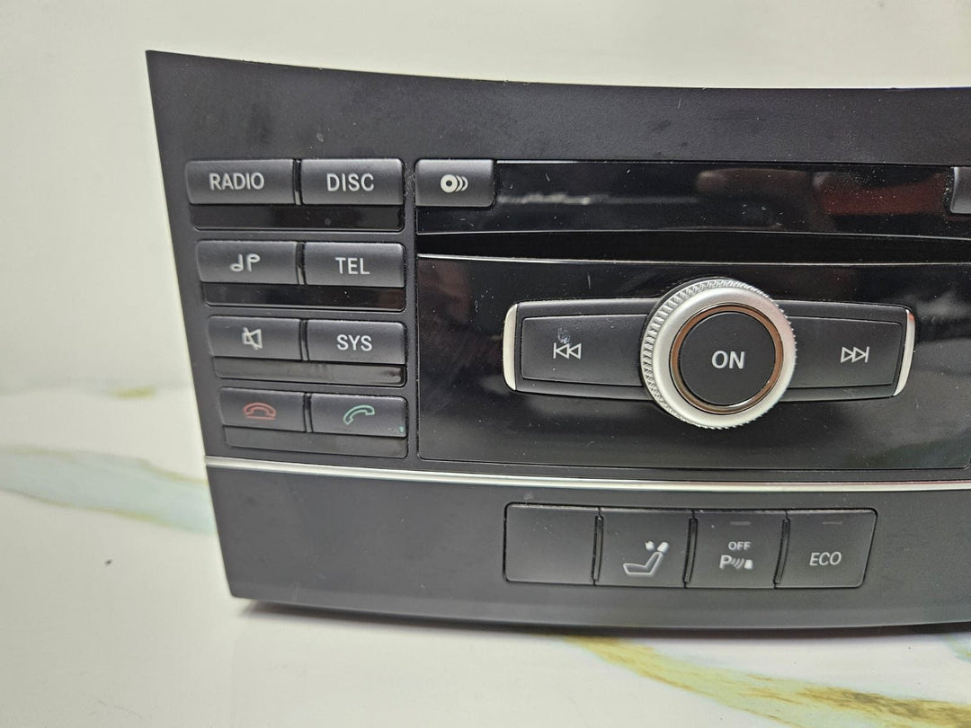 Mercedes-Benz Audio Cd Player Head Unit A2129005010