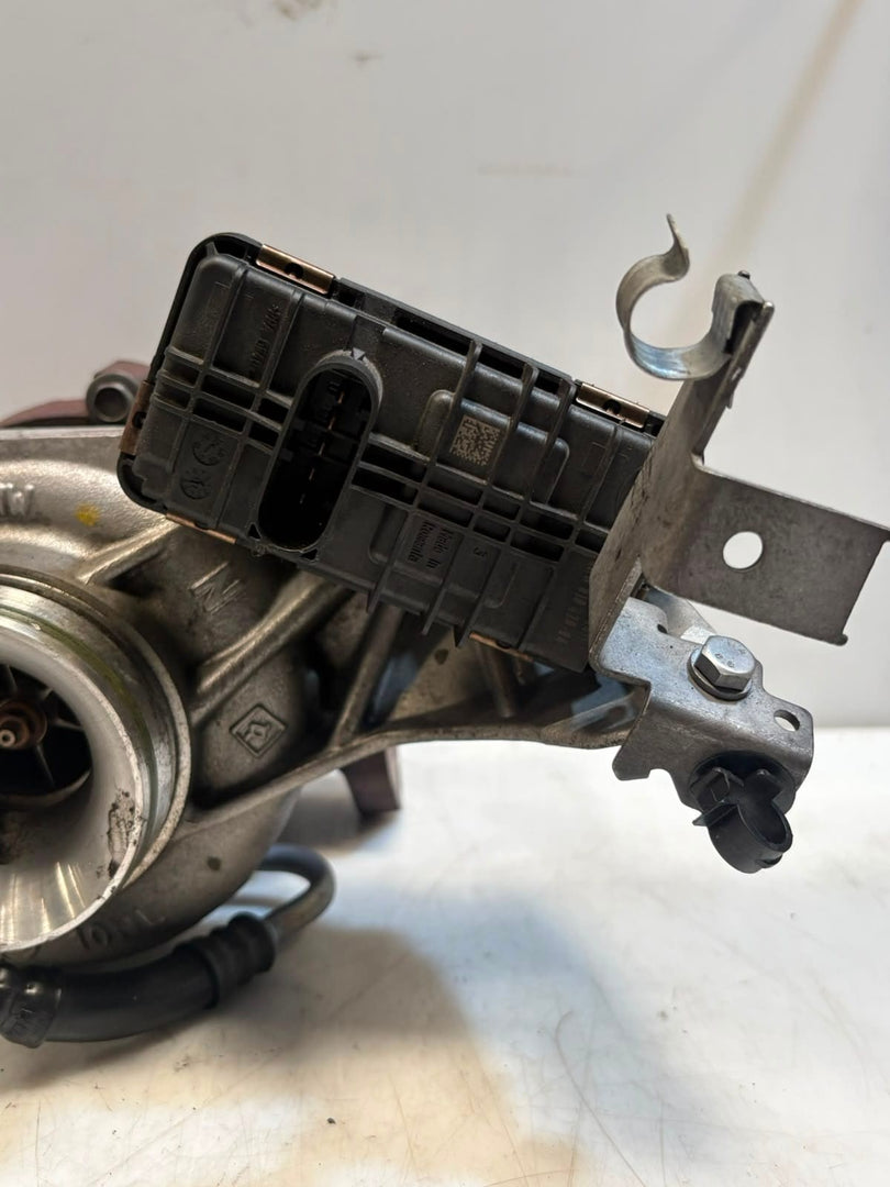 BMW 3 Series F30 F31 F10 F11 N47 N47D20C 320d and 520d Turbocharger 8519475 