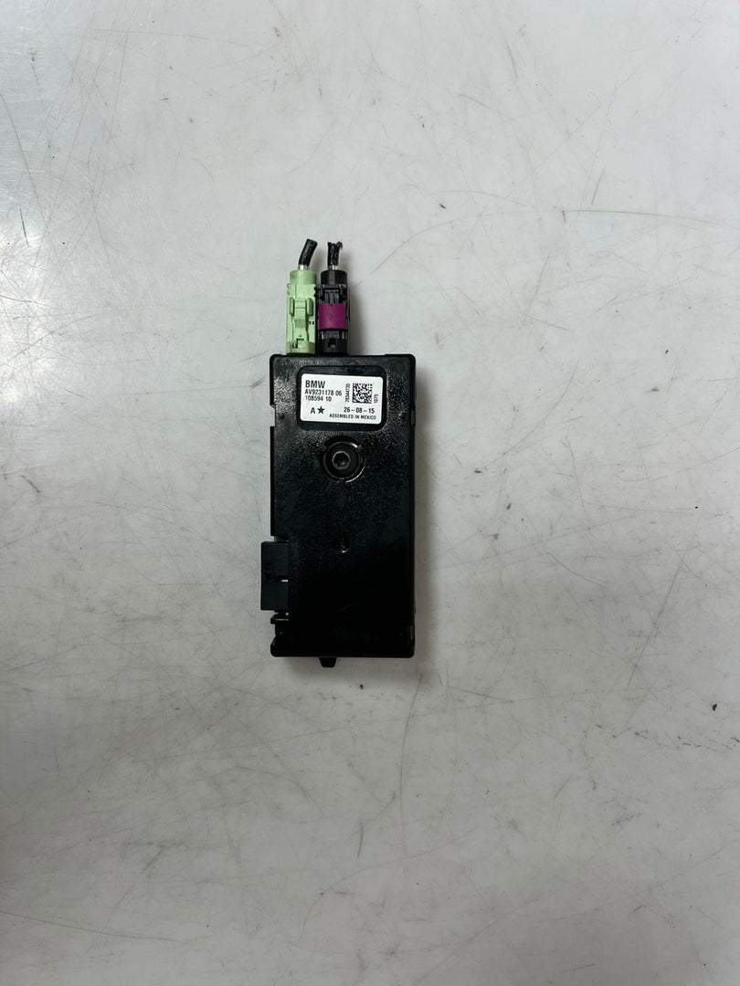 BMW F22 F30 F32 F35 F52 F80 M3 F82 M4 F87 M2 Antenna Amplifier 9231178 OEM